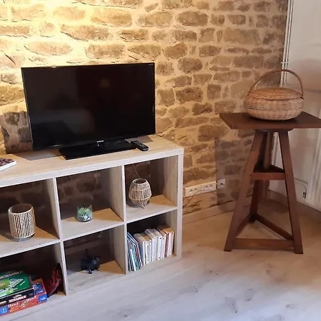 בית נופש Ecogite Entre St Antonin Noble Val Et Najac, Familial Et Vue Magnifique *