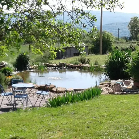בית נופש Ecogite Entre St Antonin Noble Val Et Najac, Familial Et Vue Magnifique